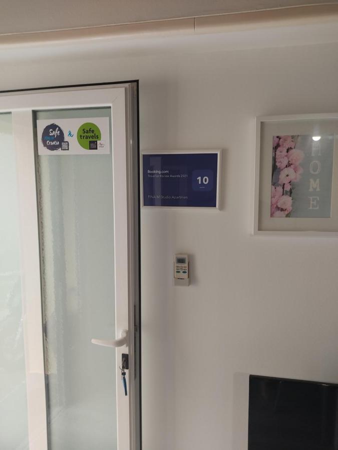 Fina M Studio Apartman カリ エクステリア 写真